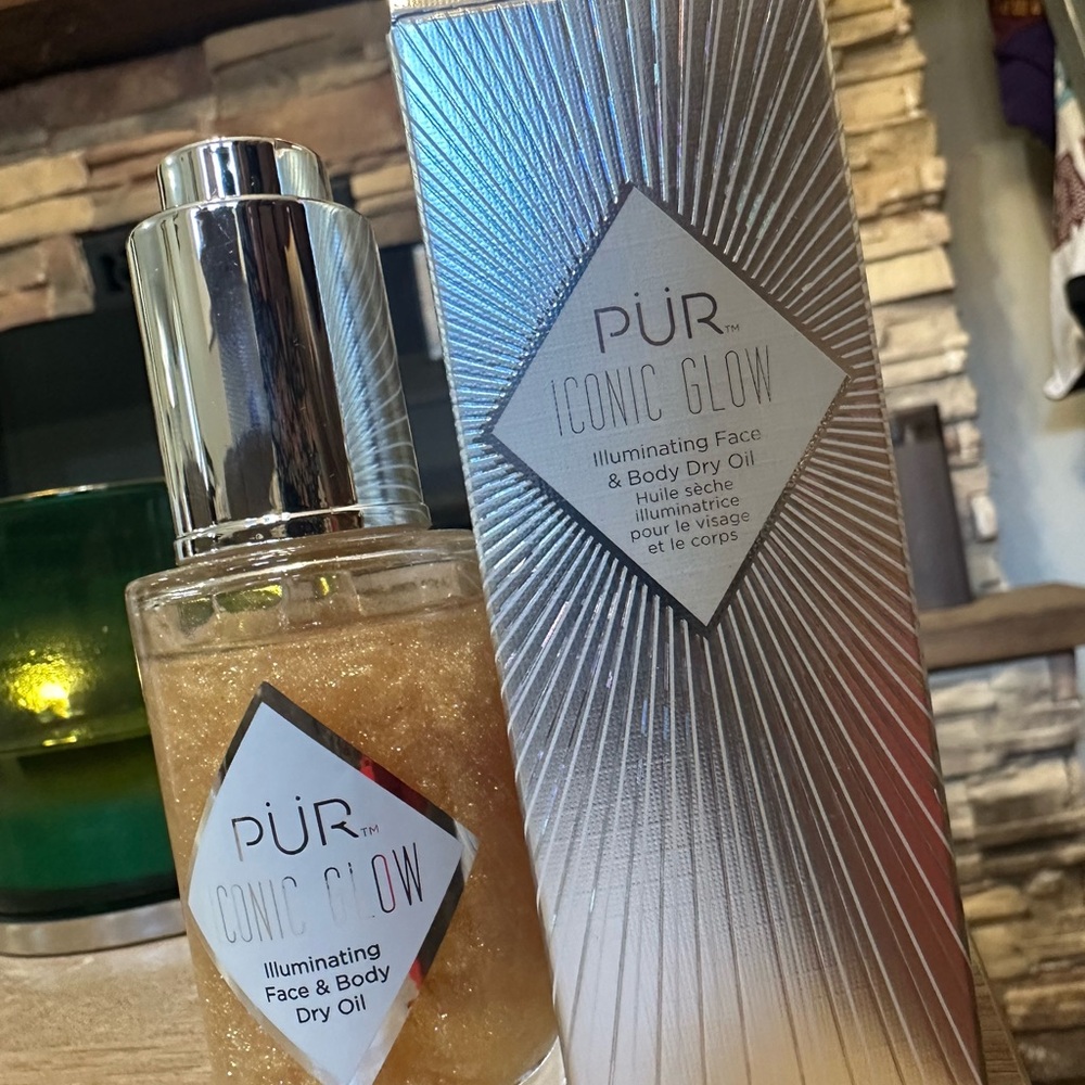 PÜR Iconic Glow Illuminating Face & Body Dry Oil